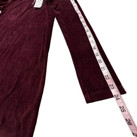 UO iets Frans… Cinzia Velour Mini Dress Women’s M Burgundy Quarter Zip - Picture 4 of 11